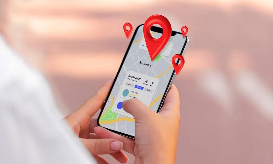 Google introduces Real-Time Location Sharing on Google Maps.